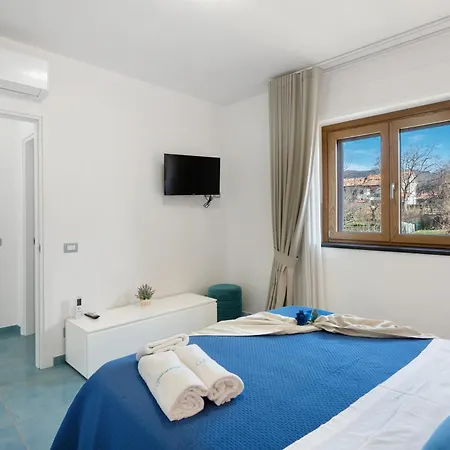 La Dimora Dei Nonni Apartment *